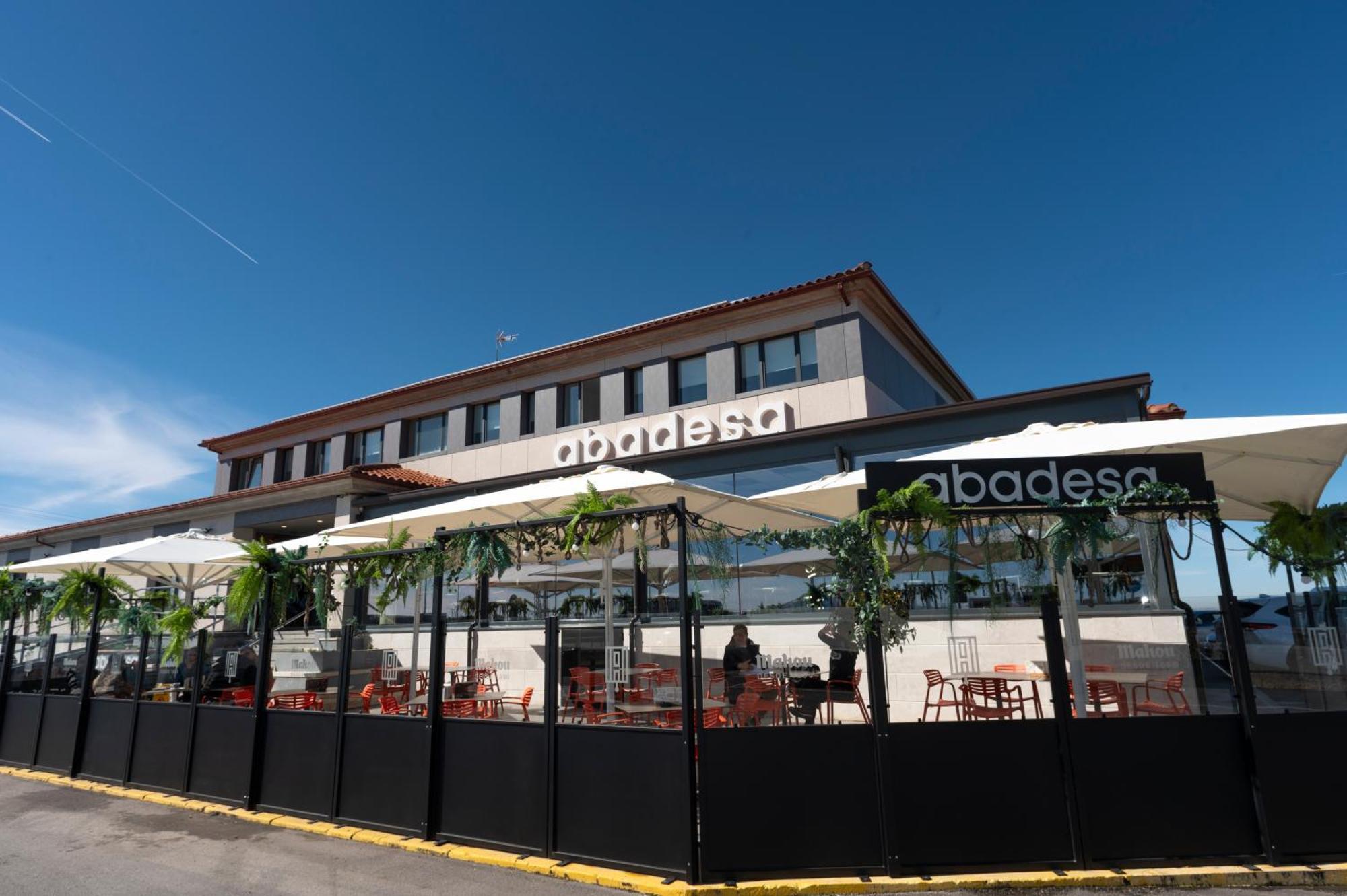Restaurante Hotel Abadesa Villagonzalo Pedernales Extérieur photo